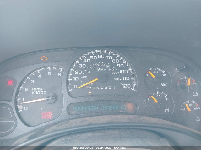 2006 CHEVROLET SILVERADO 1500 LS VIN: 2GCEC13V561226056