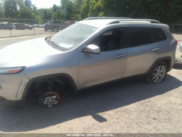 2017 JEEP CHEROKEE LATITUDE VIN: 1C4PJMCBXHW660216