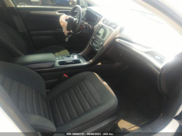 3FA6P0HD2LR150635 Ford FUSION SE