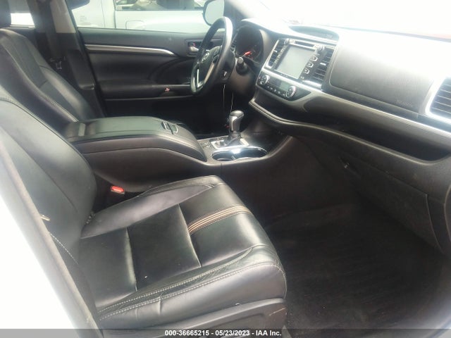 Toyota Highlander Xle/se 2017 5TDJZRFHXHS379237 Image 5
