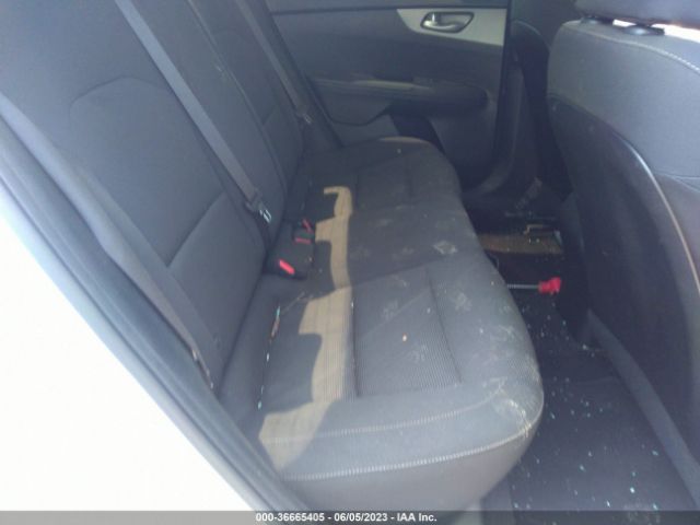 3KPF24AD6KE011866 KIA Forte Lxs