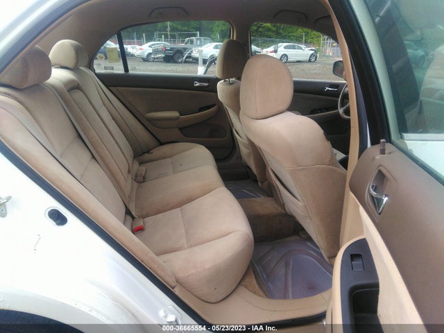 2005 HONDA ACCORD SDN LX VIN: 1HGCM56485A140826