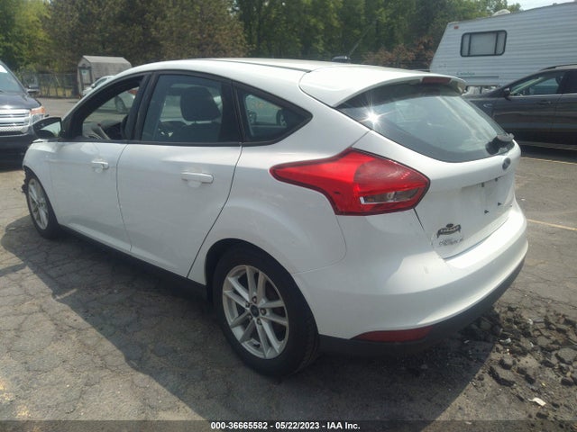 2016 FORD FOCUS SE VIN: 1FADP3K25GL263869