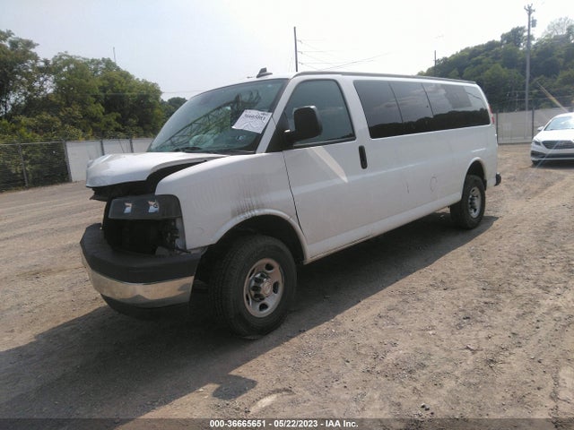 Chevrolet Express Passenger Lt 2020 1GAZGPFGXL1215215 Image 2