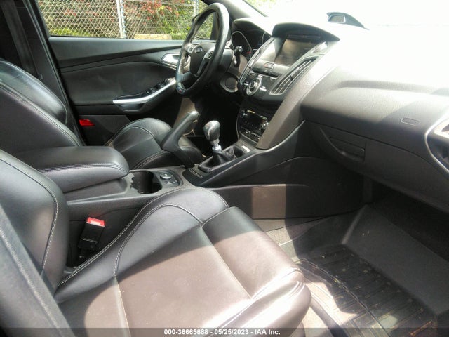 2014 FORD FOCUS ST VIN: 1FADP3L96EL212194