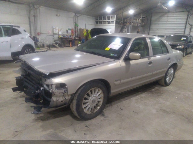 2009 MERCURY GRAND MARQUIS LS VIN: 2MEHM75V29X630202