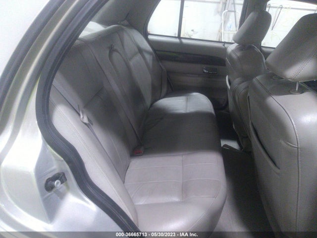 2009 MERCURY GRAND MARQUIS LS VIN: 2MEHM75V29X630202