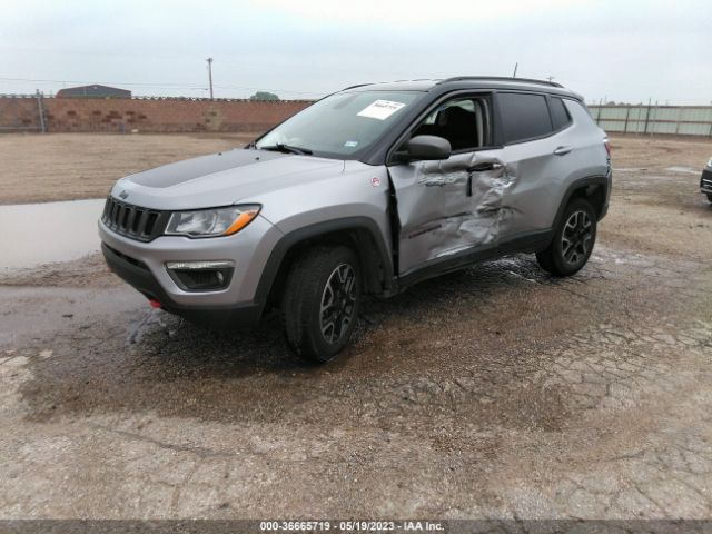 3C4NJDDB4KT752666 Jeep Compass Trailhawk