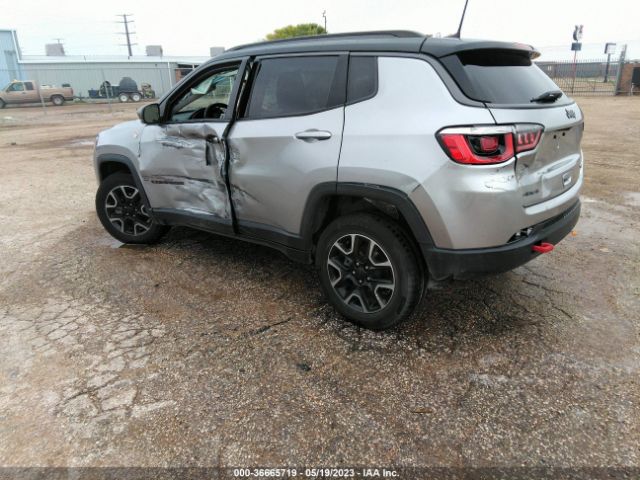 3C4NJDDB4KT752666 Jeep Compass Trailhawk
