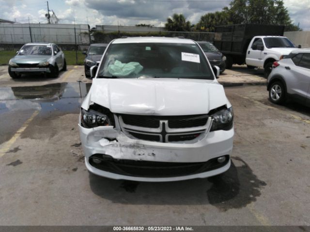 2C4RDGEG2KR736246 Dodge Grand Caravan Gt
