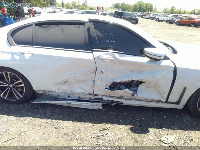 BMW 7 Series 740i Xdrive 2021 аукцион фото