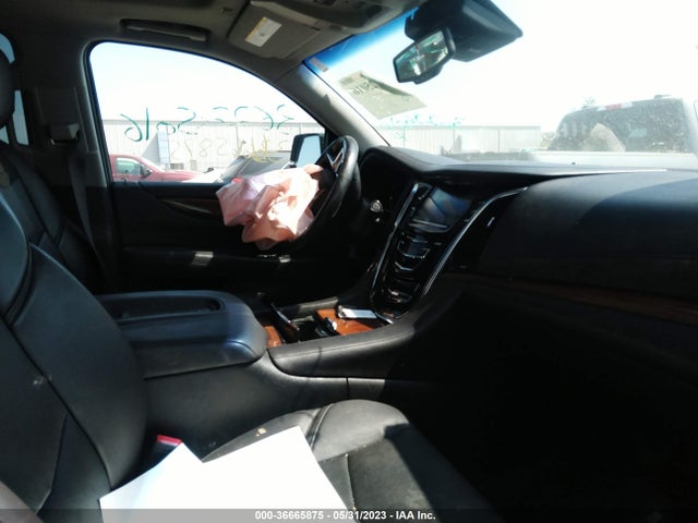 1GYS4HKJ2GR284247 Cadillac Escalade Esv Luxury Collection