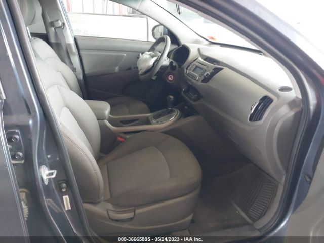 KNDPB3AC3F7698574 KIA Sportage Lx