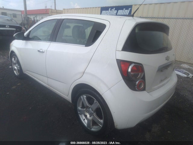 Chevrolet SONIC LTZ 2014 1G1JE6SBXE4224909 Image 4