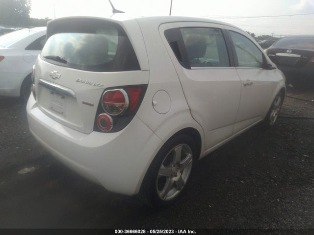 Chevrolet SONIC LTZ 2014 1G1JE6SBXE4224909 Image 5
