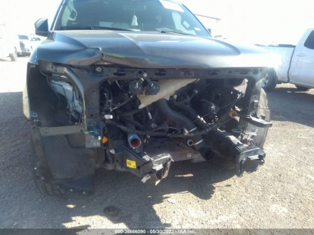 1FMJU1HT5KEA55025 Ford Expedition Xlt
