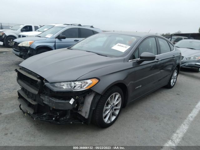 3FA6P0LU1HR307506 Ford Fusion Hybrid Se