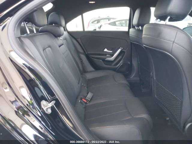 WDD3G4EB8KW019394 Mercedes-Benz A-class A 220