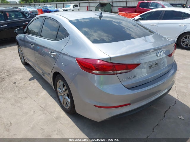 2017 HYUNDAI ELANTRA SE VIN: 5NPD84LF7HH155578