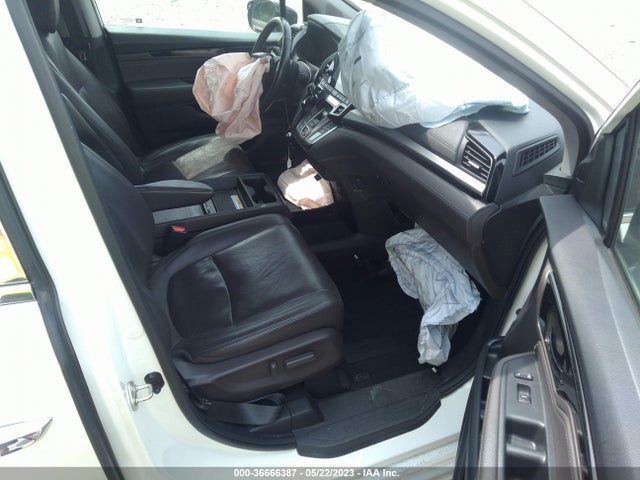 Honda Odyssey Elite 2018 5FNRL6H96JB047654 Image 5