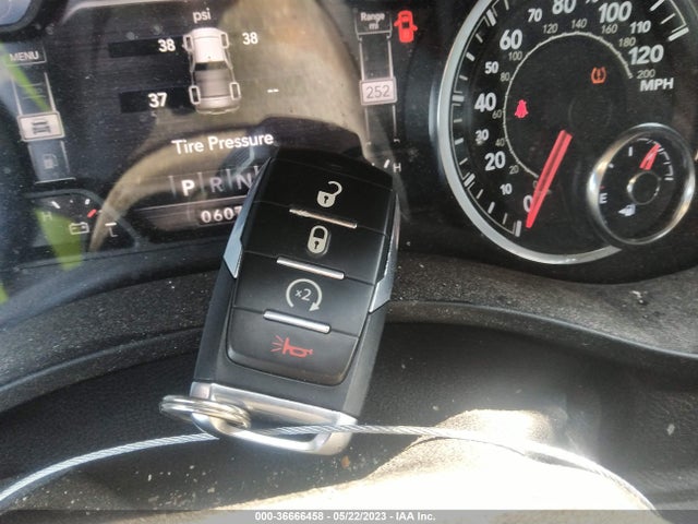 2020 RAM 1500 1C6RRFFG3LN263389 Photo 10