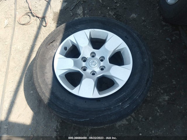 36666458 :رقم المزاد ، 1C6RRFFG3LN263389 vin ، 2020 Ram 1500 Big Horn مزاد بيع