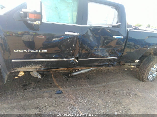 1GT12UEY8HF227966 GMC Sierra 2500hd Denali