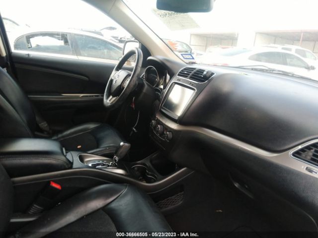 3C4PDCGG3KT694132 Dodge Journey Crossroad