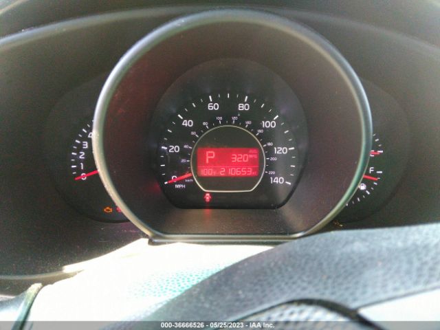 KNDJN2A20E7700553 KIA Soul Base