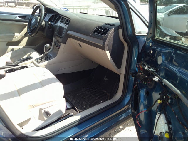 3VW217AUXHM024327 Volkswagen GOLF S