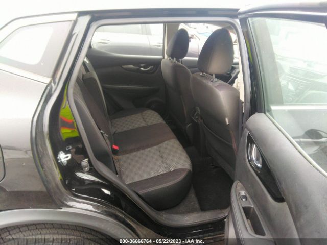 JN1BJ1CP6HW017272 Nissan Rogue Sport Sv