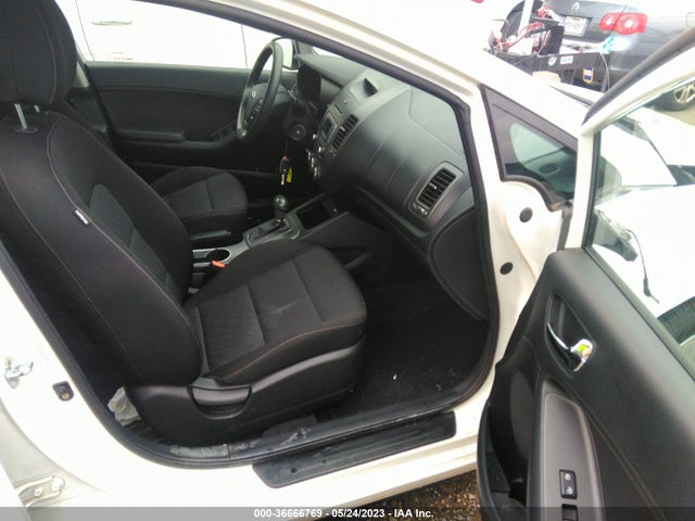 KIA FORTE LX 2016 KNAFK4A64G5486286 Image 6