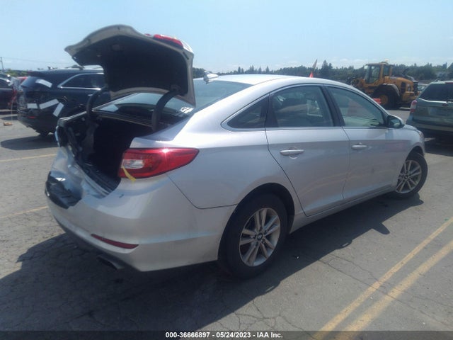 Hyundai SONATA SE 2017 5NPE24AF0HH556219 Image 5