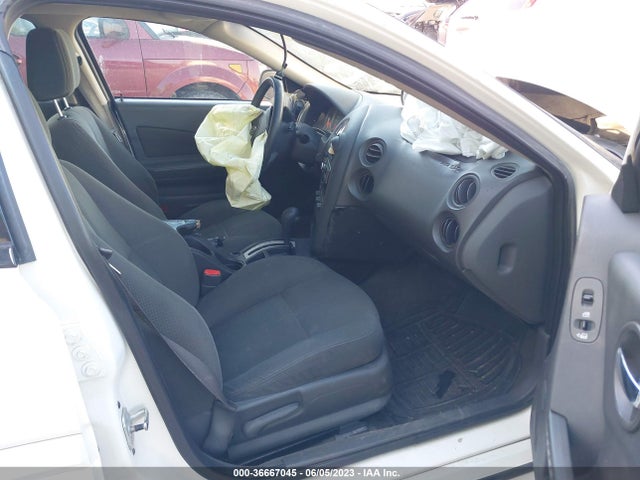 2005 PONTIAC GRAND PRIX VIN: 2G2WP522351298819