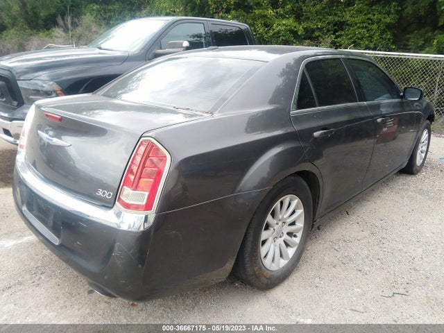 2C3CCAAG4EH182752 Chrysler 300