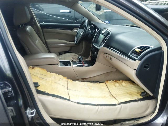 2C3CCAAG4EH182752 Chrysler 300