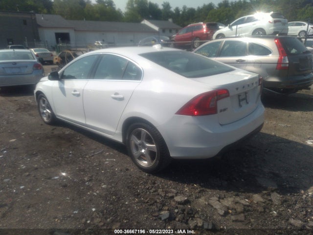 2012 VOLVO S60 T5 VIN: YV1622FS4C2117821