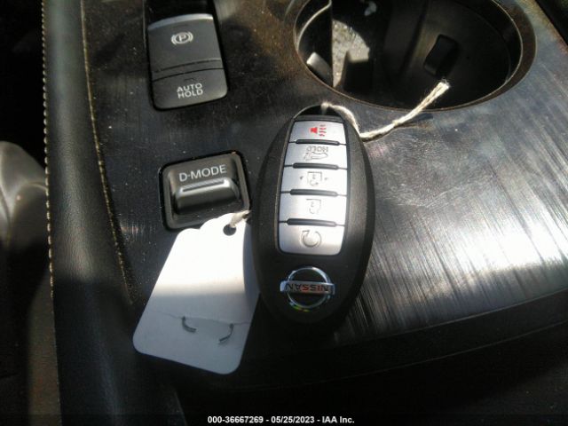 JN8AT3CA0MW029023 Nissan Rogue Sl