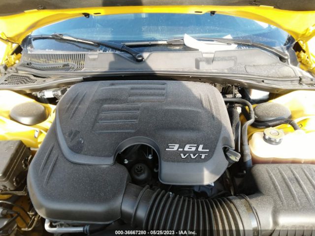 2C3CDZAG9JH322400 Dodge Challenger Sxt Plus