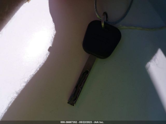 1GKS1AKC0HR333524 GMC YUKON SLE