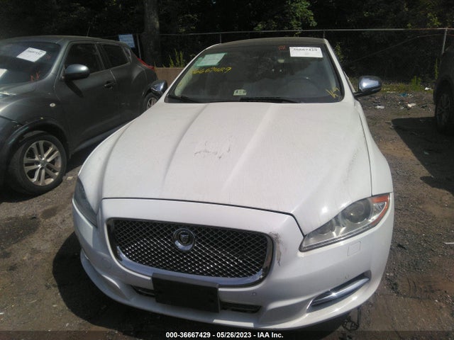 2013 JAGUAR XJ XJL PORTFOLIO VIN: SAJWJ2GD3D8V39152