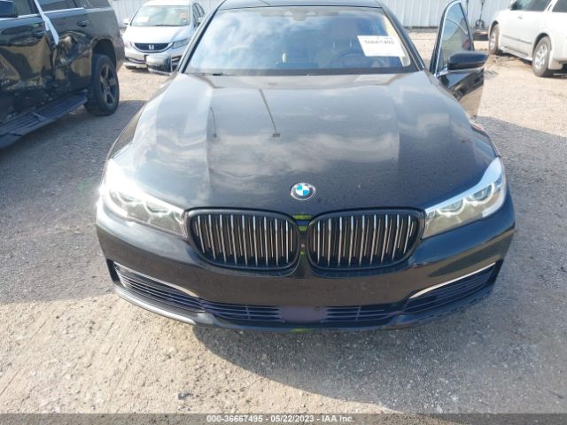WBA7E2C33HG741180 BMW 7 Series 740i