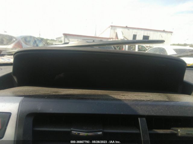 JTDZN3EU8FJ026287 Toyota Prius V Three