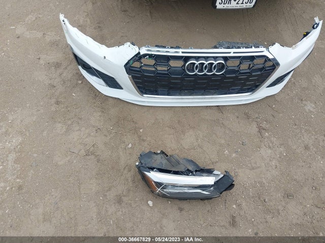 2022 Audi A5, VIN: WAUDACF52NA008036