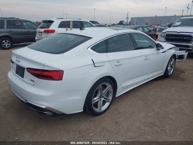 2022 Audi A5, VIN: WAUDACF52NA008036