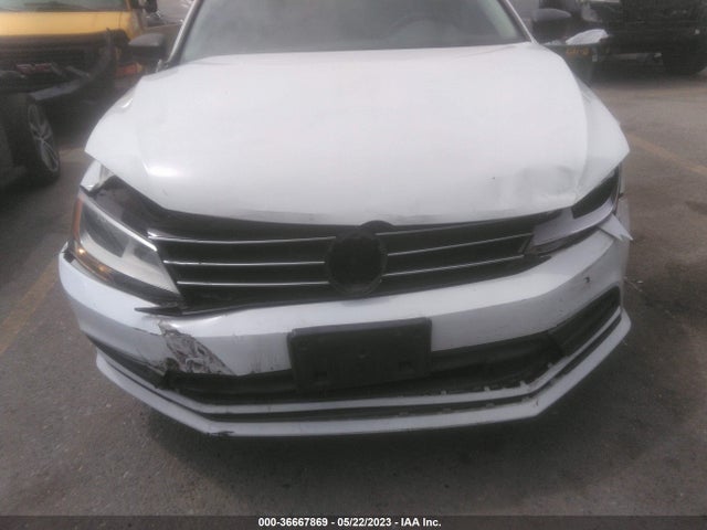 3VWD67AJ9GM382646 Volkswagen Jetta Sedan 1.4t Se