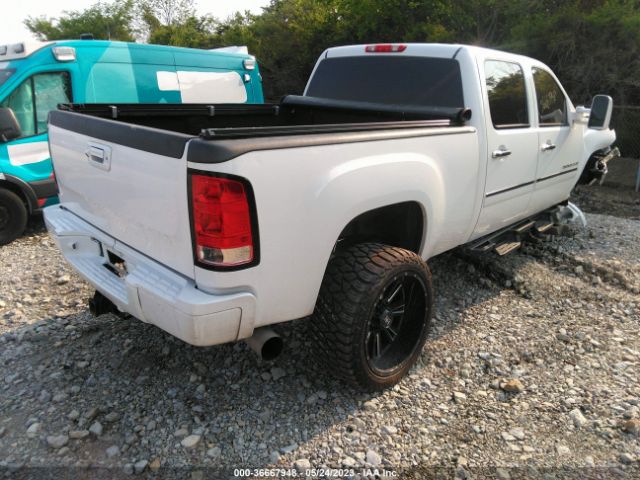1GT125E88EF101530 GMC Sierra 2500hd Denali