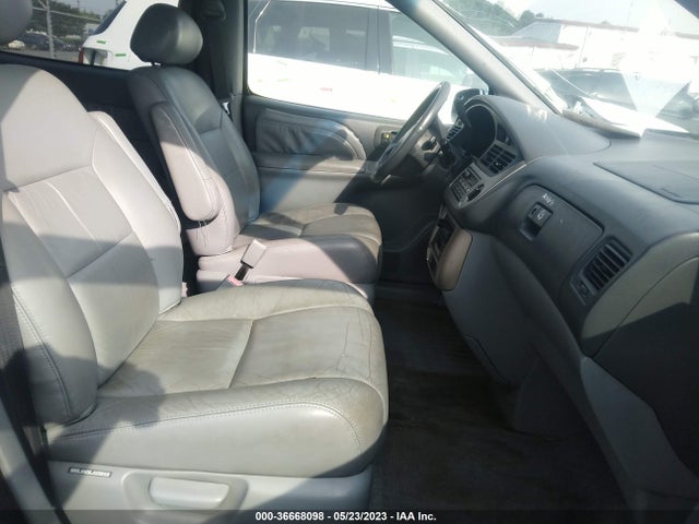 2002 TOYOTA SIENNA XLE VIN: 4T3ZF13C12U506503