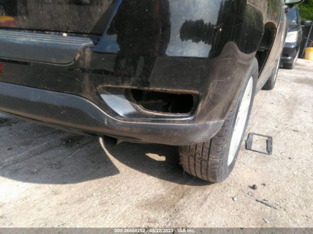 1C4NJCBA4GD705591 Jeep Compass Sport