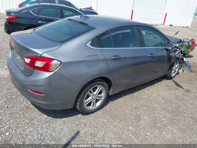 Chevrolet CRUZE LT 2018 1G1BE5SMXJ7133485 Image 4